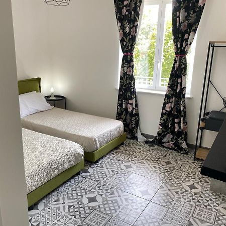 Habitat Luxury Suites Bellona Exterior foto