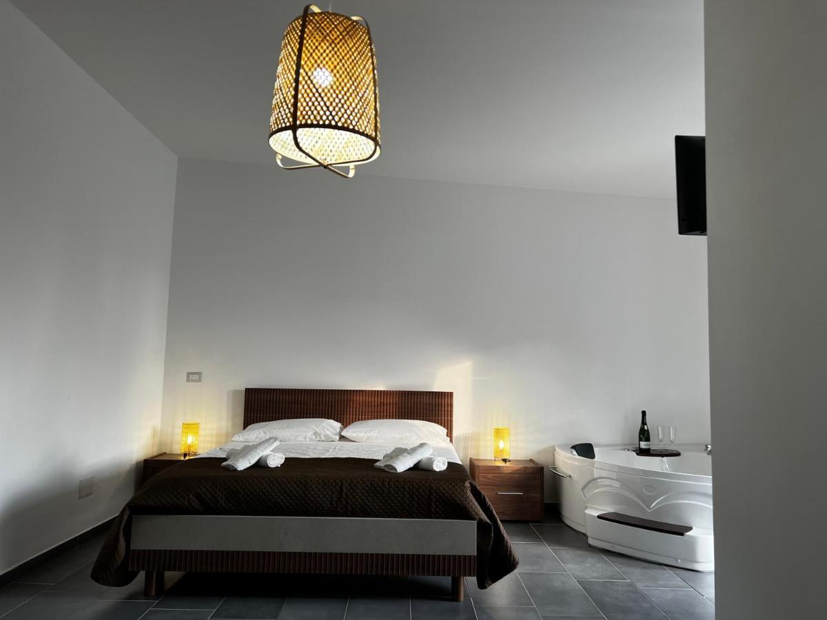 Habitat Luxury Suites Bellona Exterior foto