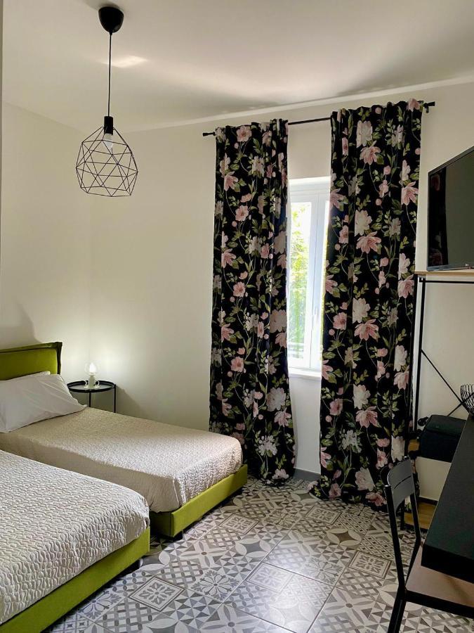 Habitat Luxury Suites Bellona Exterior foto