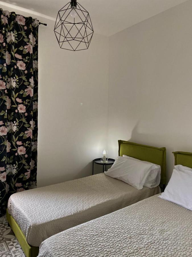 Habitat Luxury Suites Bellona Exterior foto